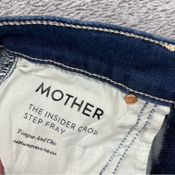 Like NEW MOTHER Jeans size 26. The Insider Crop Step Fray - Picture 8 of 13